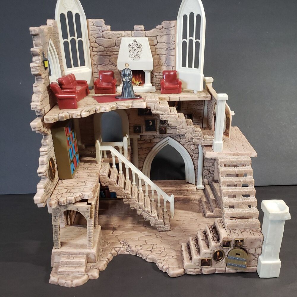 Harry Potter Metalfigs Nanoscene Gryffindor Tower Toy Castle Playset Furniture